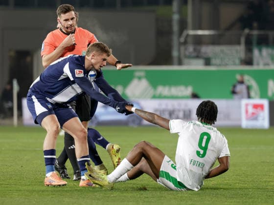 Germany Soccer, 2 Bundesliga 2025 26, Matchday 16 SpVgg Greuther Fürth vs Hertha BSC Sportpark Ronhof Fürth Noel Futkeu SpVgg Greuther Fürth, 9 Copyright: xChristopherxRupprechtx