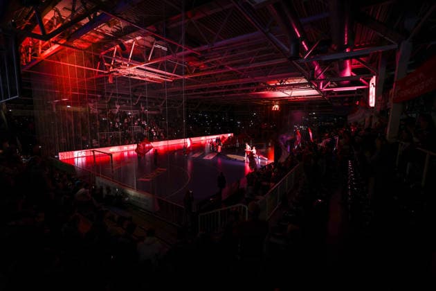 12 12 2025, Handball, Season 2025 2026, 2 Handball Bundesliga, 15 Matchday, TuSEM Essen TuS N Lübbecke, The TuSEM Essen players enter the hall, Essen Am Hallo NRW Germany xRHR PHOTO DEx Copyright: DennisxEwert RHR-FOTOx RHR-FOTO DE
