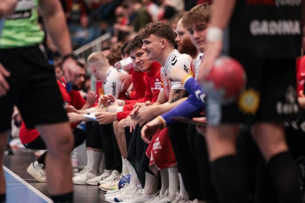 12 12 2025, Handball, Season 2025 2026, 2 Handball Bundesliga, 15 Matchday, TuSEM Essen TuS N Lübbecke, Luis Buschhaus TuSEM Essen laughs, Essen Am Hallo NRW Germany xRHR PHOTO DEx Copyright: DennisxEwert RHR-FOTOx RHR-FOTO DE