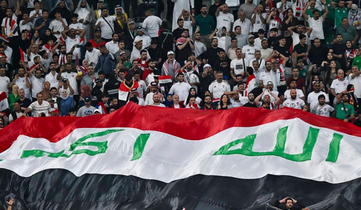 Jordan v Iraq : FIFA Arab Cup 2025 Fans of Iraq cheer during the FIFA Arab Cup 2025 Quarter-final match between Jordan and Iraq at Education City Stadium in Doha, Qatar, on December 12, 2025. DOHA Qatar Copyright: xNOUSHADxTHEKKAYILx