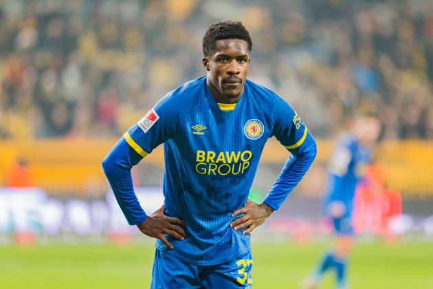 12 12 2025, xomx, Soccer 2 Bundesliga, Dynamo Dresden Eintracht Braunschweig v l Christian Conteh Eintracht Braunschweig Portrait, Portraet, DFL DFB REGULATIONS PROHIBIT ANY USE OF PHOTOGRAPHS as IMAGE SEQUENCES and or QUASI VIDEO Dresden