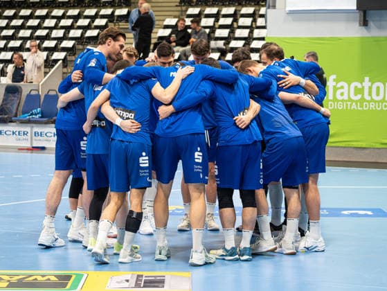 HBWs warm-up phase VfL Eintracht Hagen vs HBW Balingen Weilstetten, Handball, 2 Bundesliga, Matchday 15, Season 2025 2026, 12 12 2025 VfL Eintracht Hagen vs HBW Balingen Weilstetten, Handball, 2 Bundesliga, Matchday 15, Season 2025 2026, 12 12 2025 Hagen Copyright: xEibner-Pressefoto DamianxKruczynx EP_DKI