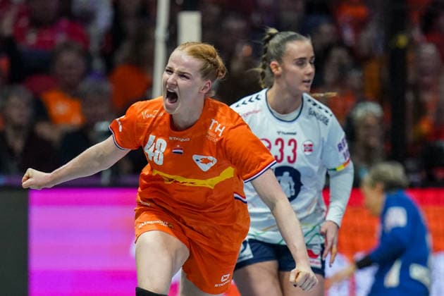 2025-12-12 Netherlands v Norway - IHF World Women s Handball Championship ROTTERDAM, NETHERLANDS - DECEMBER 12: Dione Housheer of The Netherlands celebrates during the IHF World Women s Handball Championship match between Netherlands and Norway at Ahoy on December 12, 2025 in Rotterdam, Netherlands. Rotterdam Ahoy Netherlands Content not available for redistribution in The Netherlands directly or indirectly through any third parties. Copyright: xHenkxSeppenx