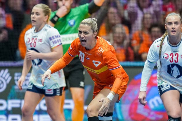 2025-12-12 Netherlands v Norway - IHF World Women s Handball Championship ROTTERDAM, NETHERLANDS - DECEMBER 12: Estavana Polman of The Netherlands celebrates during the IHF World Women s Handball Championship match between Netherlands and Norway at Ahoy on December 12, 2025 in Rotterdam, Netherlands. Rotterdam Ahoy Netherlands Content not available for redistribution in The Netherlands directly or indirectly through any third parties. Copyright: xHenkxSeppenx