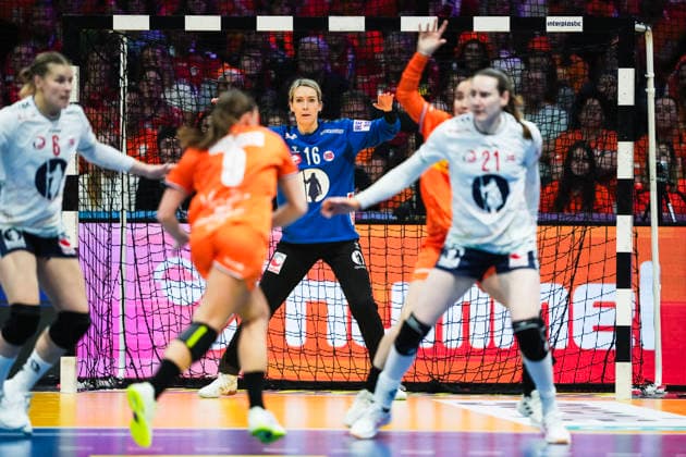Women s Handball World Championship 2025 Netherlands Norway Rotterdam, Netherlands 20251212 Norway s goalkeeper Katrine Lunde during the semi final of the Women s Handball World Championship between the Netherlands and Norway at Ahoy Arena Photo Beate Oma Dahle NTB Rotterdam Netherlands EDITORIAL USE ONLY RESTRICTED USE FOR BETTING COMPANIES  Copyright: xBeatexOmaxDahlex xNTBx