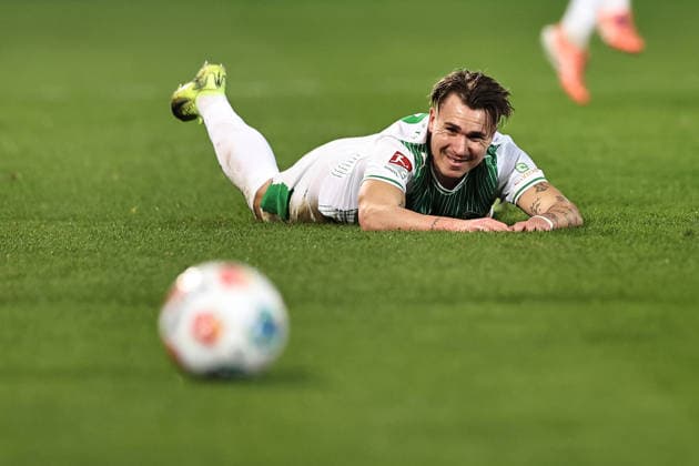 Felix Klaus, Fürth, in the first round match of the 2025 2026 season between SpVgg Greuther Fürth and Hertha BSC Berlin 3 3 in Fürth 12 12 2025