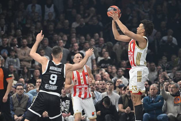 PARTIZAN vs CRVENA ZVEZDA JORDAN NWORA Dzordan Nvora basketball Partizan vs Crvena zvezda during Euroleague matrch at Beogradska arena, Belgrade 12.12.2025 Foto: BASKETBALL, EUROLEAGUE, PARTIZAN, CRVENA ZVEZDA Belgrade Belgrade arena Serbia Copyright: xMarkoxMetlas xMNxPressx