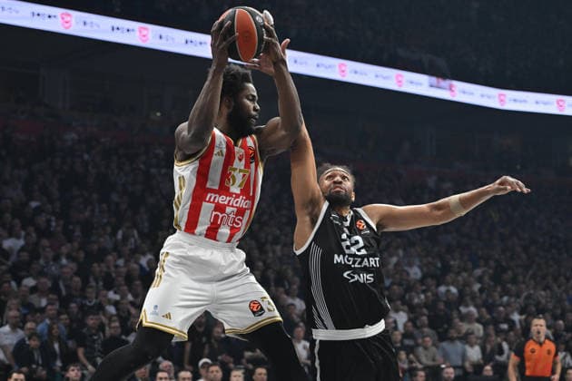 PARTIZAN vs CRVENA ZVEZDA SAMMY OJELEYE Semi Odzelej vs JABARI PARKER Dzabari Parker basketball Partizan vs Crvena zvezda during Euroleague matrch at Beogradska arena, Belgrade 12.12.2025 Foto: BASKETBALL, EUROLEAGUE, PARTIZAN, CRVENA ZVEZDA Belgrade Belgrade arena Serbia Copyright: xMarkoxMetlas xMNxPressx