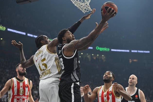 PARTIZAN vs CRVENA ZVEZDA TYRIQUE JONES Tajrik Dzons basketball Partizan vs Crvena zvezda during Euroleague matrch at Beogradska arena, Belgrade 12.12.2025 Foto: BASKETBALL, EUROLEAGUE, PARTIZAN, CRVENA ZVEZDA Belgrade Belgrade arena Serbia Copyright: xMarkoxMetlas xMNxPressx