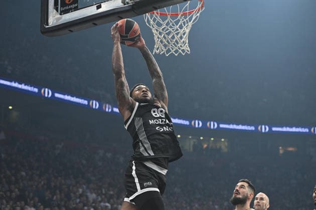 PARTIZAN vs CRVENA ZVEZDA TYRIQUE JONES Tajrik Dzons basketball Partizan vs Crvena zvezda during Euroleague matrch at Beogradska arena, Belgrade 12.12.2025 Foto: BASKETBALL, EUROLEAGUE, PARTIZAN, CRVENA ZVEZDA Belgrade Belgrade arena Serbia Copyright: xMarkoxMetlas xMNxPressx