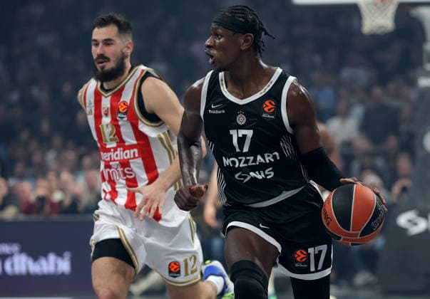 Partizan v Crvena Zvezda, Euroleague basketball, season 2025 2026, round 15 Belgrade, Serbia. 12th Dec, 2025. Partizan s Isaac Bonga during Euroleague basketball match between Partizan and Crvena Zvezda (Red Star) on December 12. 2025. in Belgrade, Serbia. Belgrade Serbia Copyright: xPedjaxMilosavljevic STARSPORTx