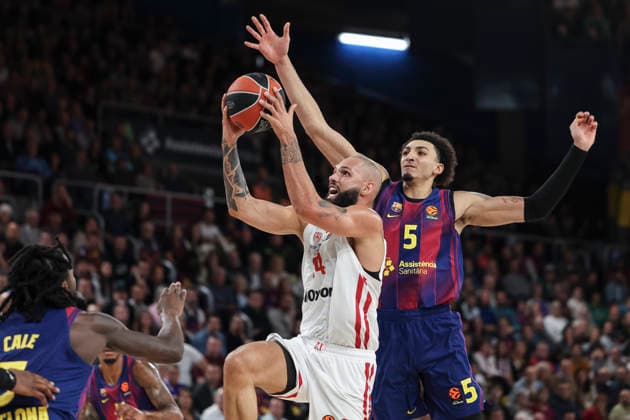 December 12, 2025, Barcelona, Barcelona, Spain: Evan Fournier of Olympiacos Piraeus in action during the EuroLeague Regular Season Round 15 match played between FC Barcelona, Barca and Olympiacos Piraeus at Palau Blaugrana on December 12, 2025 in Barcelona, Spain. Barcelona Spain - ZUMAa181 20251212_zaa_a181_146 Copyright: xJavierxBorregox
