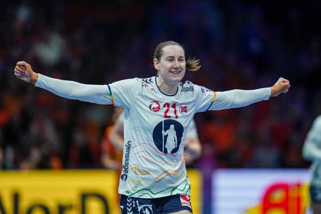 2025-12-12 Netherlands v Norway - IHF World Women s Handball Championship ROTTERDAM, NETHERLANDS - DECEMBER 12: Ingvild Bakkerud of Norway celebrates after scoring during the IHF World Women s Handball Championship match between Netherlands and Norway at Ahoy on December 12, 2025 in Rotterdam, Netherlands. Rotterdam Ahoy Netherlands Content not available for redistribution in The Netherlands directly or indirectly through any third parties. Copyright: xHenkxSeppenx