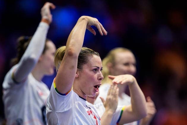 251212 Nora Mork of Norway celebrates during the IHF Women™s World Championship semifinal between Netherlands and Norway on December 12, 2025 in Rotterdam Photo Joel Marklund BILDBYRAN kod JM JM0756 bbeng handball handball handball vm handball vm handbolls vm ihf handball world championship world handball championship 2025 world championship 2025 semifinal semifinals netherlands norway norge netherlands dam jubel  Copyright: JOELxMARKLUND BB251212JM068
