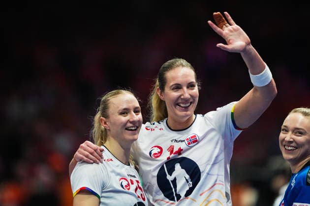 Women s Handball World Championship 2025 Netherlands Norway Rotterdam, Netherlands 20251212 Norway s Henny Ella Reistad and Kristine Breistol celebrate the victory in the semi final of the Women s Handball World Championship between the Netherlands and Norway at Ahoy Arena Photo Beate Oma Dahle NTB Rotterdam Netherlands EDITORIAL USE ONLY RESTRICTED USE FOR BETTING COMPANIES  Copyright: xBeatexOmaxDahlex xNTBx