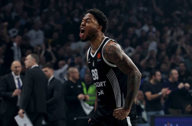 Partizan v Crvena Zvezda, Euroleague basketball, season 2025 2026, round 15 Belgrade, Serbia. 12th Dec, 2025. Partizan s Tyrique Jones celebrates during Euroleague basketball match between Partizan and Crvena Zvezda (Red Star) on December 12. 2025. in Belgrade, Serbia. Belgrade Serbia Copyright: xPedjaxMilosavljevic STARSPORTx