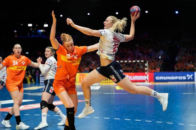 Women s Handball World Championship 2025 Netherlands Norway Rotterdam, Netherlands 20251212 Norway s Henny Ella Reistad during the semi final of the Women s Handball World Championship between the Netherlands and Norway at Ahoy Arena Photo Beate Oma Dahle NTB Rotterdam Netherlands EDITORIAL USE ONLY RESTRICTED USE FOR BETTING COMPANIES  Copyright: xBeatexOmaxDahlex xNTBx