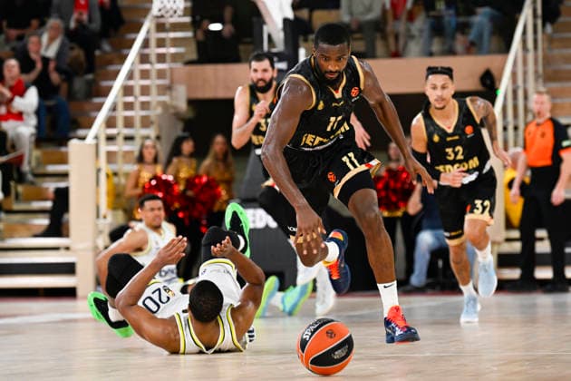 BASKET-BALL : AS Monaco VS Fenerbahce Beko - Turkish Airlines EuroLeague - 12 12 2025 Alpha Diallo (ASM) - Turkish Airlines EuroLeague match between AS Monaco and Paris Basketball on December 12, 2025 at the Louis II Stadium in Monaco. MonacoMonaco  Copyright: xWilliamxCannarellax