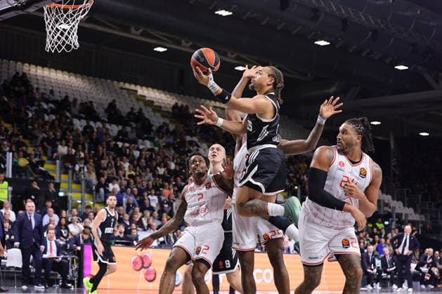 03 Carser EDWARDS Virtus Match BASKETBALL - EUROLEAGUE Virtus Bologna vs Hapoel IBI Tel Aviv 12-12-2025 during Virtus Bologna vs Hapoel Tel Aviv, Basketball Euroleague match in Bologna, Italy, December 12 2025  Copyright: xValentinoxOrsini IPAxSportx xipa-agency.netx xx IPA_69087489 IPA_Agency_IPA69087489