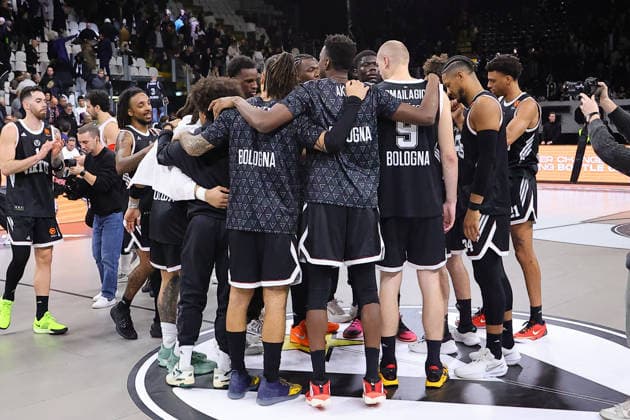 Virtus Fine gara during Virtus Bologna vs Hapoel Tel Aviv, Basketball Euroleague match in Bologna, Italy, December 12 2025  Copyright: xValentinoxOrsini IPAxSportx xipa-agency.netx xx IPA_69087508 IPA_Agency_IPA69087508