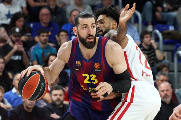 FC Barcelona, Barca v Olympiacos Piraeus - Euroleague 2025 2026 Tornike Shengelia and Tyler Dorsey play during the match between FC Barcelona and LDLC ASVEL Villeurbanne, corresponding to round 15 of the Euroleague, at the Palau Blaugrana in Barcelona, Spain, on December 12, 2025. Barcelona Barcelona Spain  Copyright: xUrbanandsportx originalFilename:urbanandsport-fcbarcel251212_npXY3.jpg