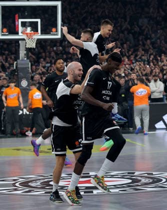 Partizan v Crvena Zvezda, Euroleague basketball, season 2025 2026, round 15 Belgrade, Serbia. 12th Dec, 2025. Partizan s Nick Calathes and Isaac Bonga during Euroleague basketball match between Partizan and Crvena Zvezda (Red Star) on December 12. 2025. in Belgrade, Serbia. Belgrade Serbia Copyright: xPedjaxMilosavljevic STARSPORTx