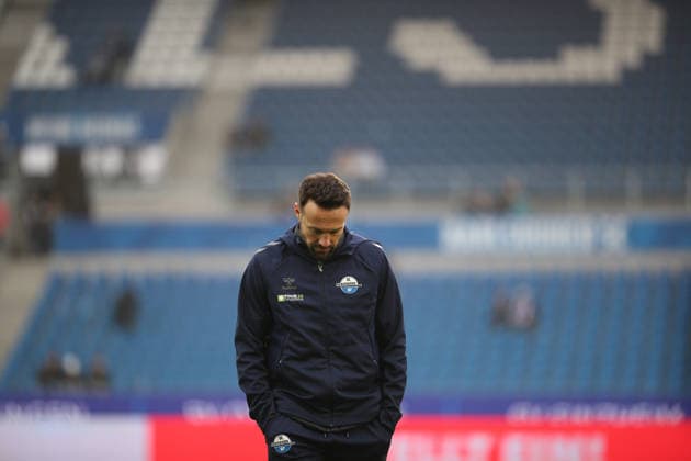 , Karlsruher SC vs SC Paderborn 07, 2 Bundesliga, Matchday 16, 2025 2026, 13 12 2025, DFL REGULATIONS PROHIBIT ANY USE OF PHOTOGRAPHS AS IMAGE SEQUENCES AND OR QUASI VIDEO, Karlsruher SC vs SC Paderborn 07, 2 Bundesliga, Matchday 16, 2025 2026, 13 12 2025 Karlsruhe Copyright: xEibner-Pressefoto JanxPrihodax EP_JPA