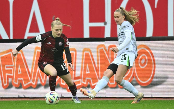 13 12 2025 Soccer season 2025 2026 1 Google Pixel Women Bundesliga 13 Matchday 1 FC Nürnberg FCN Club Clubfrauen VfL Wolfsburg Sportfoto Zink xwoxzix Franziska Mai 18, 1 FC Nürnberg FCN Vivien Endemann 25, VfL Wolfsburg