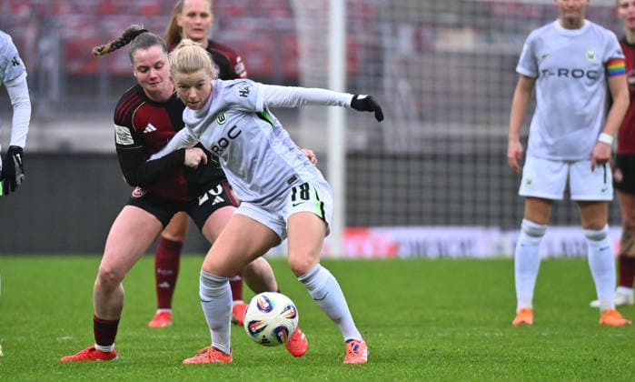 13 12 2025 Soccer Season 2025 2026 1 Google Pixel Women Bundesliga 13 Matchday 1 FC Nürnberg FCN Club Clubfrauen VfL Wolfsburg Sportfoto Zink xwoxzix Jacqueline Baumgärtel Baumgaertel 20, 1 FC Nürnberg FCN Justine Kielland 18, VfL Wolfsburg