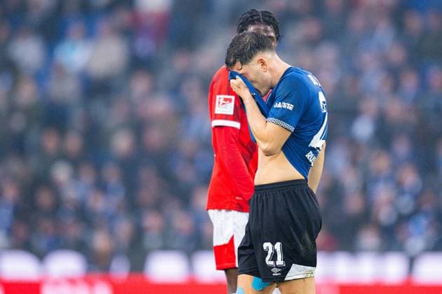 13 12 2025 Football, 2025 2026, 2 Bundesliga, Matchday 16, DSC Arminia Bielefeld 1 FC Kaiserslautern Stefano Russo Bielefeld DFL REGULATIONS PROHIBIT ANY USE OF PHOTOGRAPHS AS IMAGE SEQUENCES AND OR QUASI VIDEO