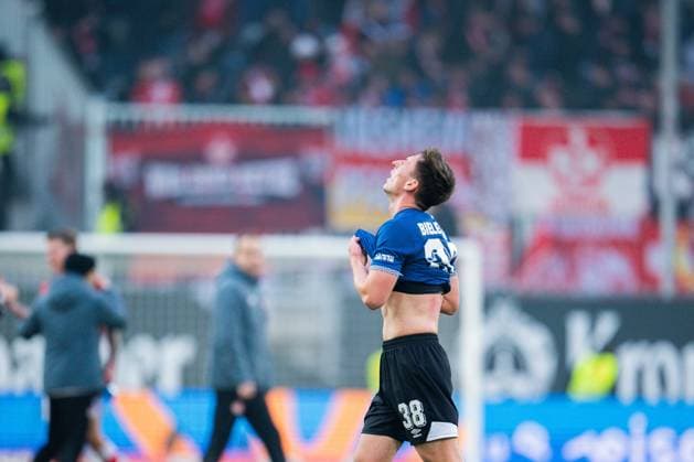 13 12 2025 Soccer, 2025 2026, 2 Bundesliga, Matchday 16, DSC Arminia Bielefeld 1 FC Kaiserslautern Marius Wörl Bielefeld DFL REGULATIONS PROHIBIT ANY USE OF PHOTOGRAPHS AS IMAGE SEQUENCES AND OR QUASI VIDEO