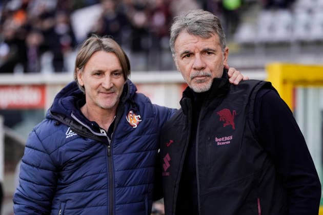 TorinoÕs head coach Marco Baroni and Cremonese s head coach Davide Nicola during the Serie A soccer match between Torino Fc and Cremonese at the Stadio Olimpico Grande Torino in Turin, north west Italy - Dicember 8, 2025. - Soccer  Copyright: xFabioxFerrari LaPressex