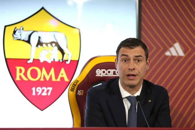 13.12.2025 Conferenza del nuovo Sponsor Wizz Air Nella foto: Michael Gandler ( Foto Gino Mancini )  Copyright: xGinoxMancini IPAxSportx xipa-agency.netx xx IPA_69099465 IPA_Agency_IPA69099465