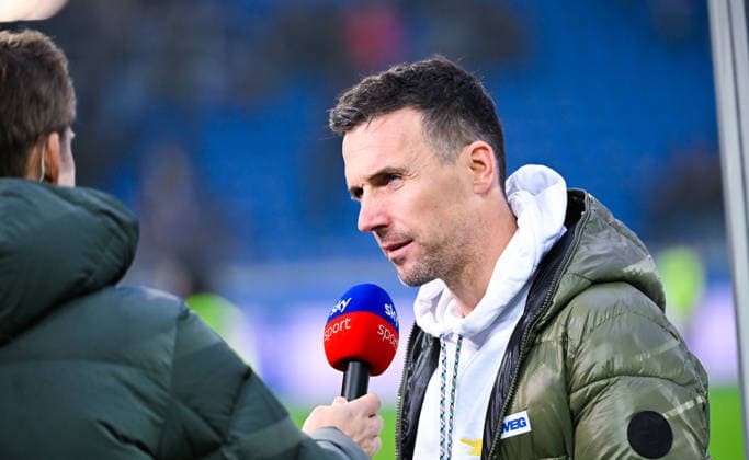 Coach Christian Eichner Karlsruher SC ä speaks during an interview after the 2 Bundesliga match between Karlsruher SC and SC Paderborn at BBBank Wildpark on December 13, 2025 in Karlsruhe, Germany Photo by Silas Schüller DeFodi Images Coach Christian Eichner Karlsruher SC speaks during an interview after the 2 Bundesliga match between Karlsruher SC and SC Paderborn at BBBank Wildpark on December 13, 2025 in Karlsruhe, Germany Photo by Silas Schüller DeFodi Images DFB DFL REGULATIONS PROHIBIT ANY USE OF PHOTOGRAPHS AS IMAGE SEQUENCES AND OR QUASI VIDEO Photo by Silas Schueller DeFodi Images