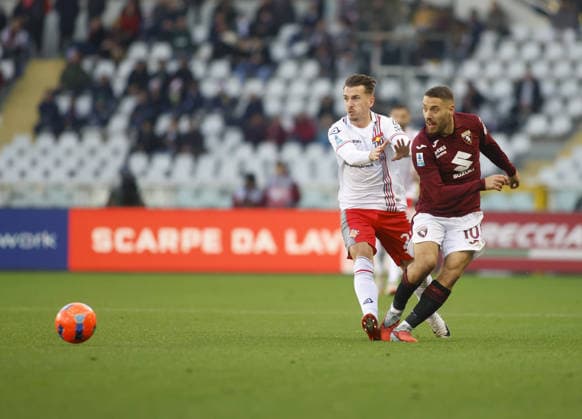 Nikola Vlasic of Torino FC during the Italian Serie A, 2025 26 season, football match between Torino FC and US Cremonese on 13 December 2025, at Stadio Olimpico â?? Grande Torino , Turin, Italy. Photo Nderim KACELI  Copyright: xNderimxKaceli IPAxSportx xipa-agency.netx xx IPA_69098362 IPA_Agency_IPA69098362