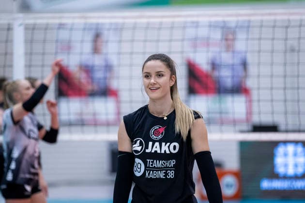 1 Volleyball Bundesliga Women Schwarz Weiss Erfurt vs Skurios Volleys Borken Erfurt 13 12 2025 Warm-up Alina Zellin 1 Schwarz Weiss Erfurt 1 Volleyball Bundesliga Women Schwarz Weiss Erfurt vs Skurios Volleys Borken Riethsporthalle Erfurt 13 12 2025 Copyright: xBEAUTIFULxSPORTS Duehringx