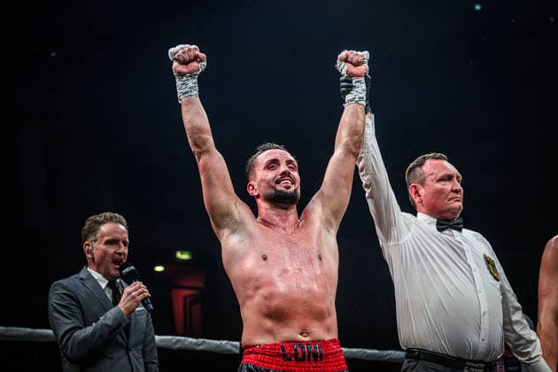 Sieger Fight 1: Valon Gashi (Deutschland) - Valon Gashi (Deutschland) Blue Corner vs. Alex Frantisek Dzubak (Slowakei) Red Corner, Mittelgewicht, Fight 1 SHOWDOWN FOR LEGACY III - WBO Intercontinental & European Championship, EM, Europameisterschaft 13.12.2025, Stuttgart, DEU GER, SHOWDOWN FOR LEGACY III - WBO Intercontinental & European Championship, 13.12.2025, Stuttgart, DEU Stuttgart *** Winner Fight 1 Valon Gashi Germany Valon Gashi Germany Blue Corner vs Alex Frantisek Dzubak Slovakia Red Corner, Middleweight, Fight 1 SHOWDOWN FOR LEGACY III WBO Intercontinental European Championship, 13 12 2025, Stuttgart, DEU GER, SHOWDOWN FOR LEGACY III WBO Intercontinental European Championship, 13 12 2025, Stuttgart, DEU Stuttgart Copyright: xSandyxDinkelackerx EP_SDR