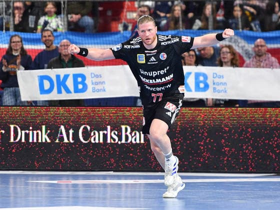 13 12 2025 Handball 1 Bundesliga DAIKIN HBL Season 2024 2025 17 Matchday HC Erlangen Metropolitan Region Nuremberg HCE SC DHfK Leipzig OGo xOGox Maciej Gebala 77, HC Erlangen HCE Jubel Freude