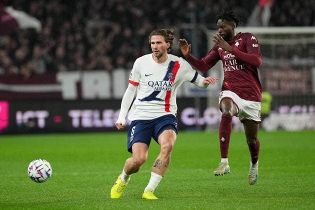 FC Metz v Paris Saint-Germain - Ligue 1 McDonald s 2025 2026 08 Boubacar TRAORE (fcm) - 06 Illya ZABARNYI (psg) during the Ligue 1 McDonald s match between Metz and Paris at Stade Saint-Symphorien on December 13, 2025 in Metz, France. Metz France  Copyright: xFEPx 776348230