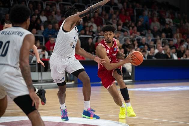 Brose Arena, Bamberg Baskets vs. MLP Academics Heidelberg Germany ,Bamberg, Brose Arena - 13 Dec 2025 - Basketball, Basketball Bundesliga - Bamberg Baskets vs. MLP Academics Heidelberg Image: Ibi Watson (Bamberg Baskets) in action. Bamberg Brose Arena Bayern Germany Copyright: xPresseFotoxEvans xRyanxEvansx