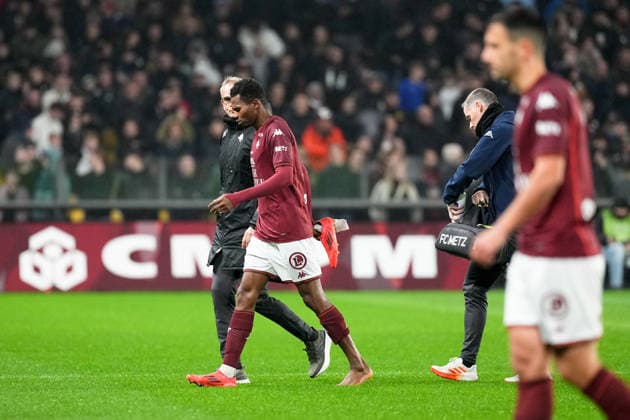 FC Metz v Paris Saint-Germain - Ligue 1 McDonald s 2025 2026 30 Habib DIALLO (fcm) during the Ligue 1 McDonald s match between Metz and Paris at Stade Saint-Symphorien on December 13, 2025 in Metz, France. Metz France  Copyright: xFEPx 776348230