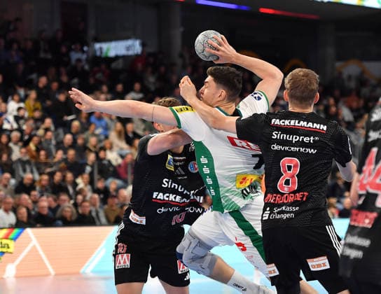 13 12 2025 Handball 1 Bundesliga DAIKIN HBL Season 2024 2025 17 Matchday HC Erlangen Metropolregion Nuremberg HCE SC DHfK Leipzig OGo xOGox Florian Scheerer 10, HC Erlangen HCE Matej Klima 13, SC DHfK Leipzig