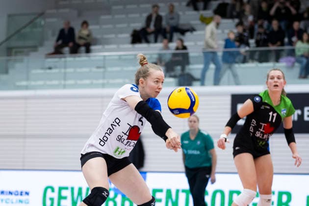 1 Volleyball Bundesliga Women Schwarz Weiss Erfurt vs Skurios Volleys Borken Erfurt 13 12 2025 Ditte Kjær Hansen 4 Skurios Volleys Borken 1 Volleyball Bundesliga Women Schwarz Weiss Erfurt vs Skurios Volleys Borken Riethsporthalle Erfurt 13 12 2025 Copyright: xBEAUTIFULxSPORTS Duehringx