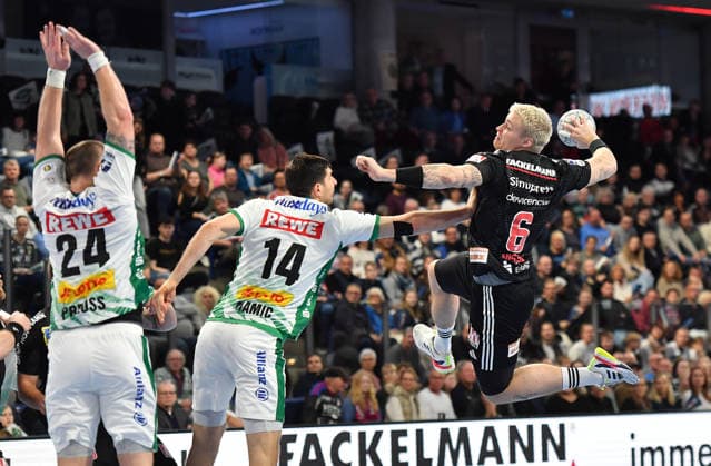 13 12 2025 Handball 1 Bundesliga DAIKIN HBL Season 2024 2025 17 Matchday HC Erlangen Metropolregion Nuremberg HCE SC DHfK Leipzig OGo xOGox Marko Mamic 14, SC DHfK Leipzig Marek Nissen 6, HC Erlangen HCE