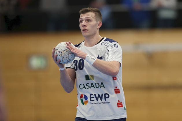 13 12 2025, Men, Handball, Season 2025 2026, 2 Handball Bundesliga, 15 Matchday TV Grosswallstadt 1 VfL Potsdam Marco Mengon 30, VfL Potsdam holds the ball Elsenfeld Untermainhalle Bayern Germany