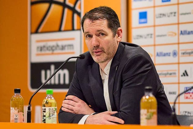 Ty Harrelson ratiopharm ulm, Head Coach at the press conference, PK GER, ratiopharm ulm vs RASTA Vechta, Basketball, Matchday 10, EasyCredit Bundesliga, Season 2025 2026, 13 12 2025 GER, ratiopharm ulm vs RASTA Vechta, Basketball, Matchday 10, EasyCredit Bundesliga, Season 2025 2026, 13 12 2025 Neu Ulm Copyright: xEibner-Pressefoto GeraldxOelze-dexStoppanyx EP_ODS