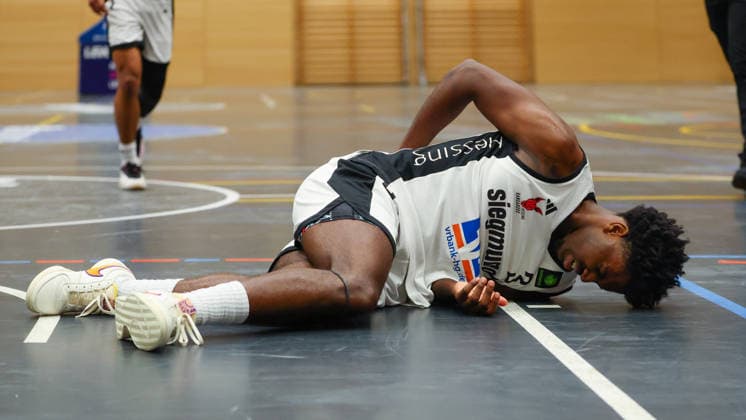 Zion Richardson 3, BG Hessing Leitershofen at the match between BG Hessing Leitershofen v TV Langen, Basketball, Men, BARMER 2 Bundesliga ProB Süd, 2025 2026, 13 Matchday on 13 12 2025 in Augsburg, Mehrzweckhalle Stadtbergen Bayern Germany