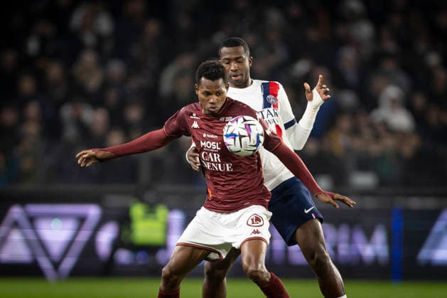 FOOTBALL: Ligue 1 FC Metz vs Paris Saint Germanin (PSG) - 13 12 2025 Stade Saint-Symphorien. Metz - France William Pacho 51 (PSG) Habib Diallo 30  Copyright: xelyxandroxcegarrax