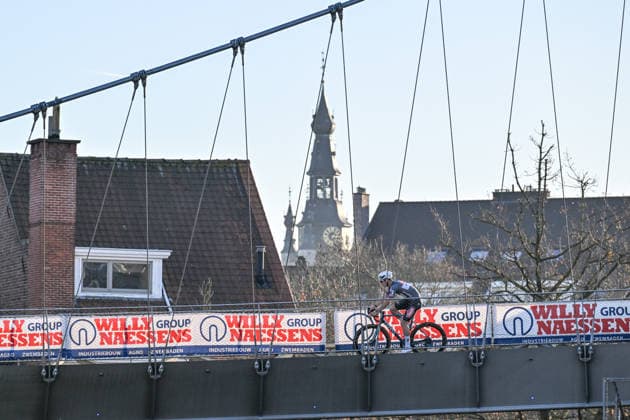 Men SUYS Leiecross Kortrijk Belgian rider Niels Vandeputte from the Alpecin-Deceuninck Dev team participates in the men s elite race of the SUYS Leiecross Kortrijk, stage 4 of 7 of the Exact Cross competition, in Kortrijk, Belgium, on December 13, 2025. Kortrijk Belgium  Copyright: xGautierxDemouveauxx originalFilename:demouveaux-notitle251213_npF5z.jpg