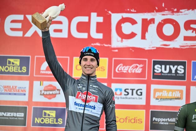 Men SUYS Leiecross Kortrijk Niels Vandeputte from Belgium, representing the Alpecin-Deceuninck development team, wins the men s elite race of the SUYS Leiecross Kortrijk, stage 4 of 7 in the Exact Cross competition, in Kortrijk, Belgium, on December 13, 2025. Kortrijk Belgium  Copyright: xGautierxDemouveauxx originalFilename:demouveaux-notitle251213_nppgU.jpg